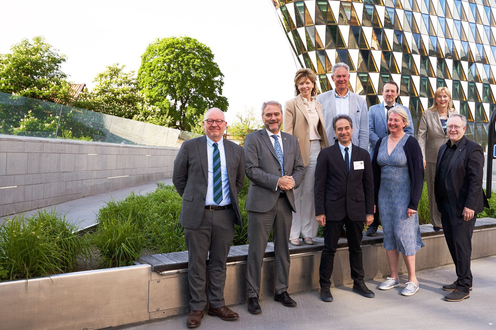 NeurotechEU Board of Rectors - In Stockholm fand das Board of Rectors Treffen der Europäischen Hochschule NeurotechEU statt. - Rektor Michael Hoch (rechts) mit den Rektorinnen und Rektoren der Partnerinstitutionen.