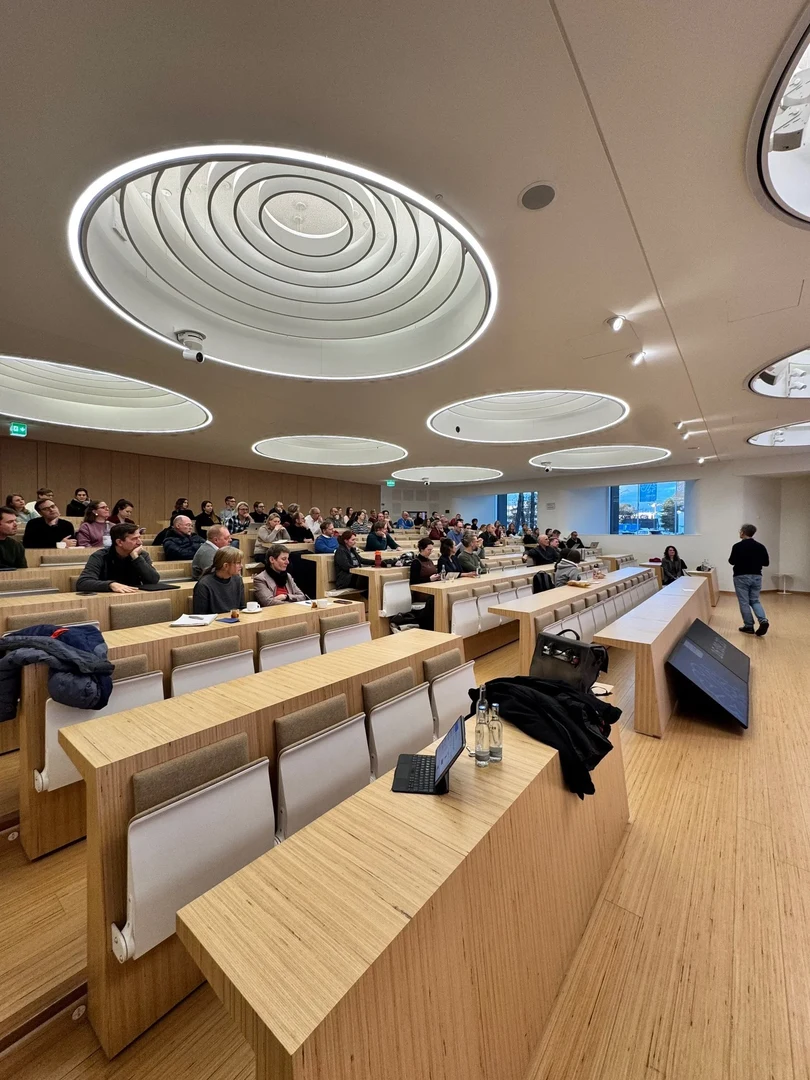 Die Teilnehmenden der Infoveranstaltung befassten sich mit einem grundlegenden Anspruch: dem korrekten wissenschaftlichen Arbeiten