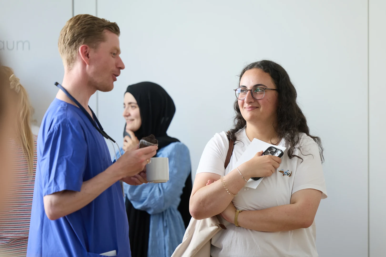 Bei einem Empfang war auch Raum, um in den direkten Kontakt zu treten.