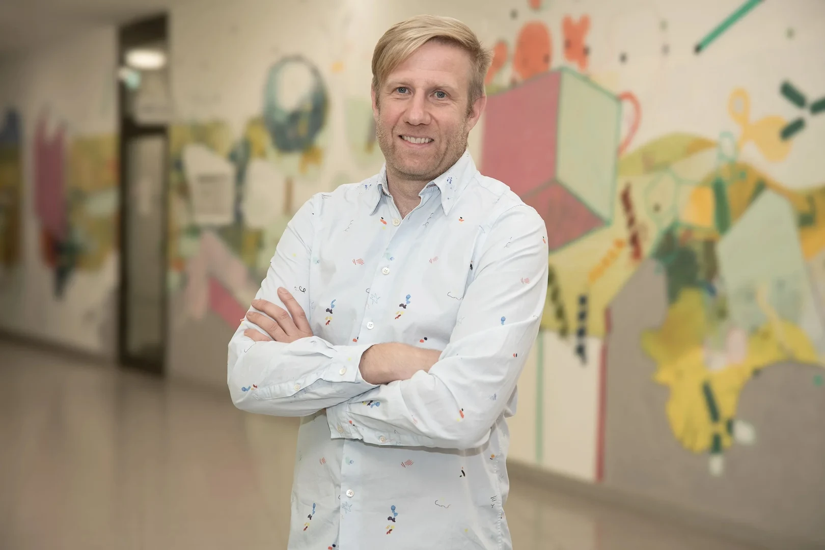 The DFG is funding a Reinhart Koselleck project - based at the University Hospital Bonn and the ImmunoSensation² Cluster of Excellence at the University of Bonn to the tune of €1.25 million. Professor Christoph Wilhelm and his team are studying how the body maintains its balance with the intestinal microbiota during periods of illness and hunger.