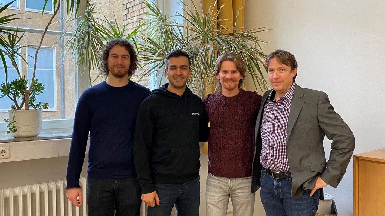 Team "DynamoBot" develops the smart weeding robot - Patrik Zimmer, Alireza Ahmadi, Dario Schulz, Chris McCool (from left to right)